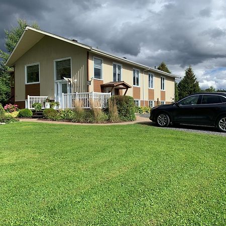 Lac-Mégantic Aux Quatre Vents 4,5 Grand Logement Prive מראה חיצוני תמונה