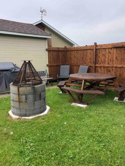 Lac-Mégantic Aux Quatre Vents 4,5 Grand Logement Prive מראה חיצוני תמונה